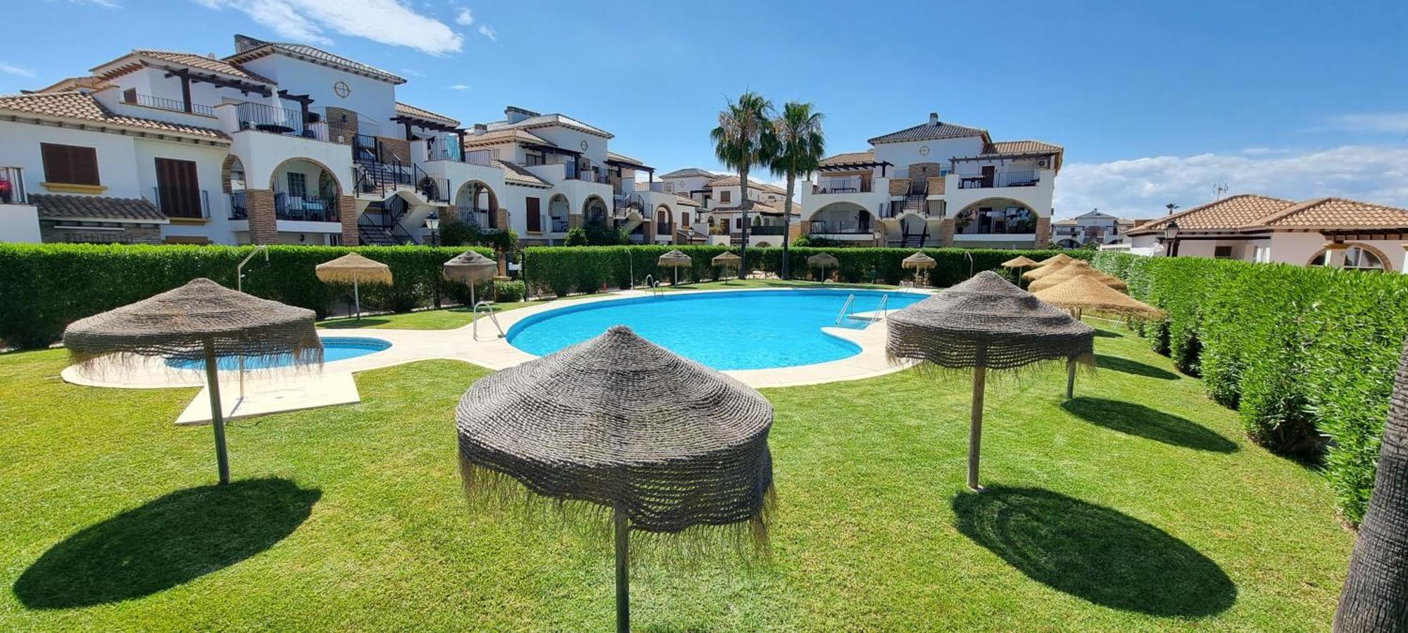 Duplex De 3 En Al Andalus Residencial, Wifi * Playas de Vera